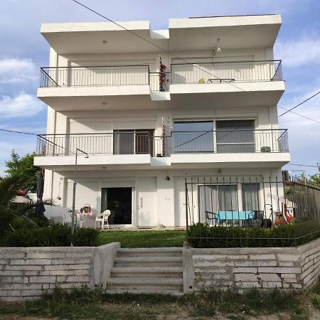 Sunrise View Apartment Офринион Екстериор снимка