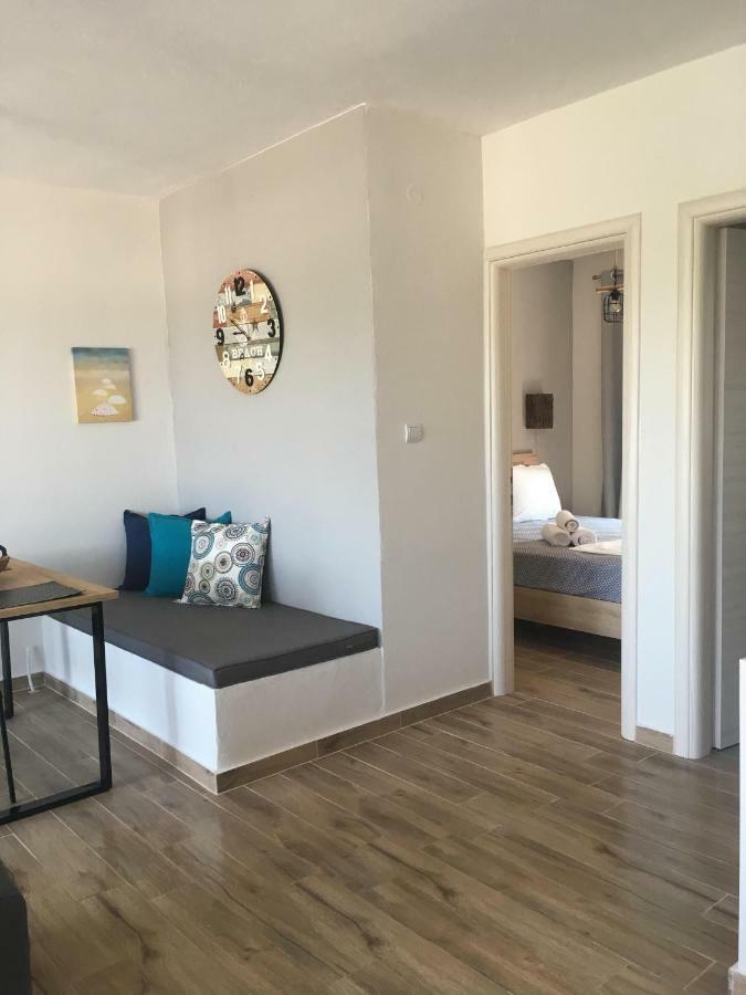 Sunrise View Apartment Офринион Екстериор снимка