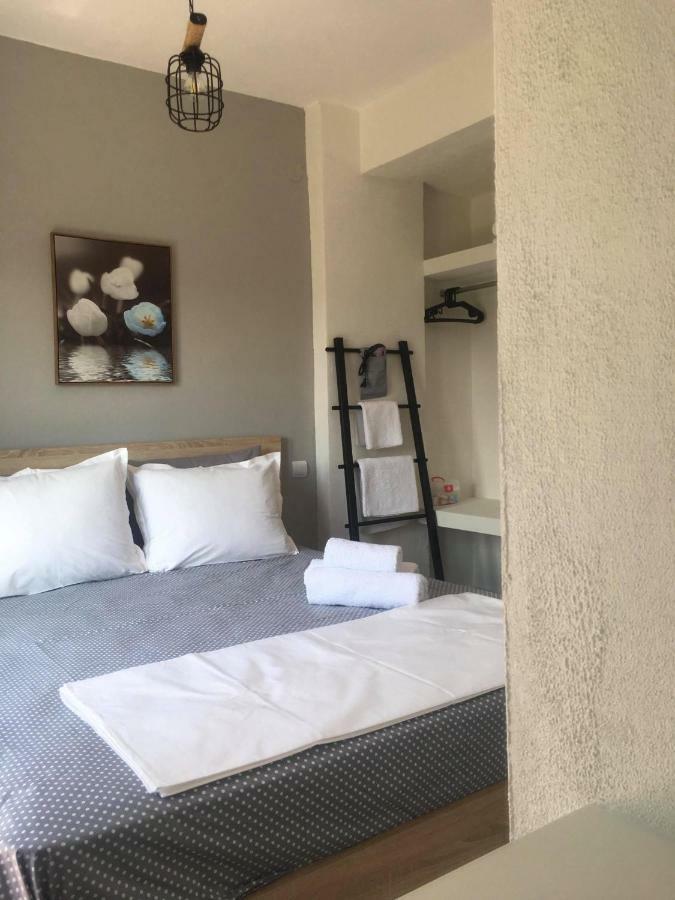 Sunrise View Apartment Офринион Екстериор снимка